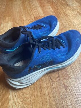 Hoka Clifton 10